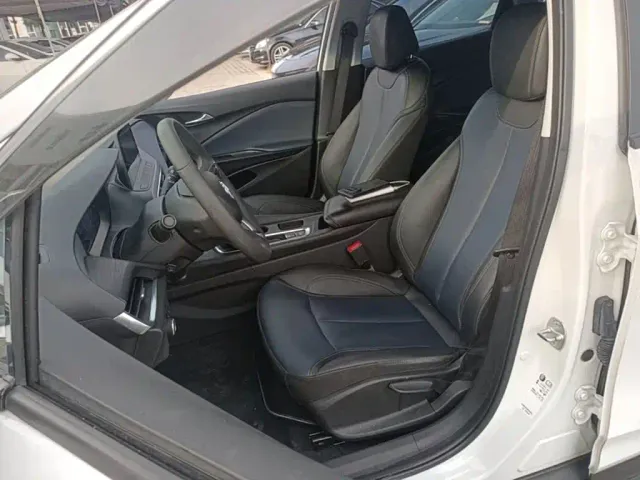 Buick Velite 6 — Фото автомобиля 14
