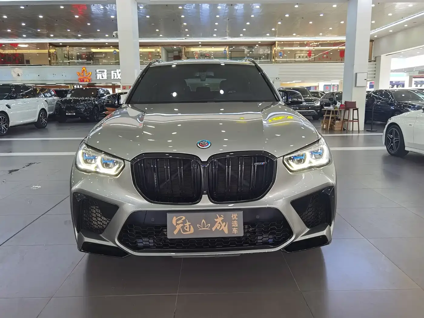 BMW BMW X5 M 2022 X5 M — Фото автомобиля 2