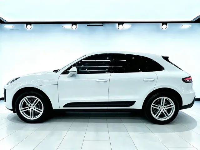 Porsche Macan — Фото автомобиля 7