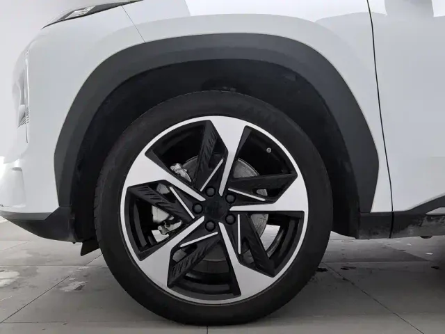 Geely Galaxy L7 — Фото автомобиля 17