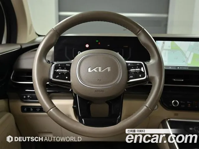Kia Carnival Generation 4 — Фото автомобиля 13