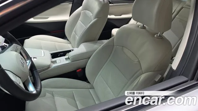 Hyundai Grandeur New — Фото автомобиля 29
