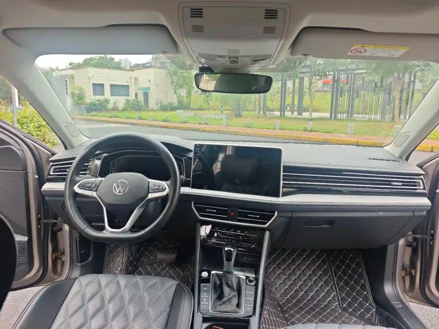 Volkswagen Sagitar 2022 280TSI DSG Surpassing Edition — Фото автомобиля 6