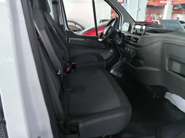 JMC E-Fushun — Фото автомобиля 24