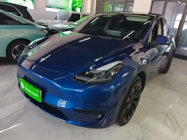 Фотография автомобиля — Tesla Model Y