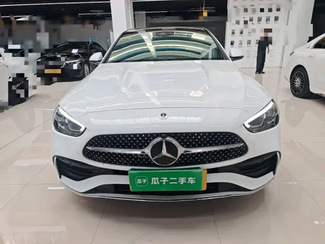 Mercedes-Benz C-Class — Фото автомобиля 2