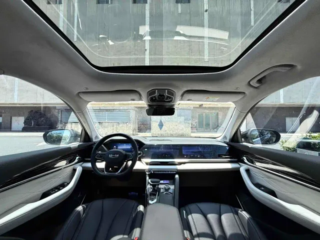 Geely Xingyue L — Фото автомобиля 6