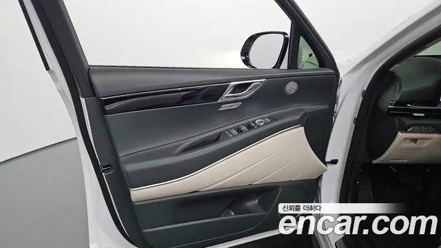 Genesis GV80 2.5T Бензин AWD — Фото автомобиля 24