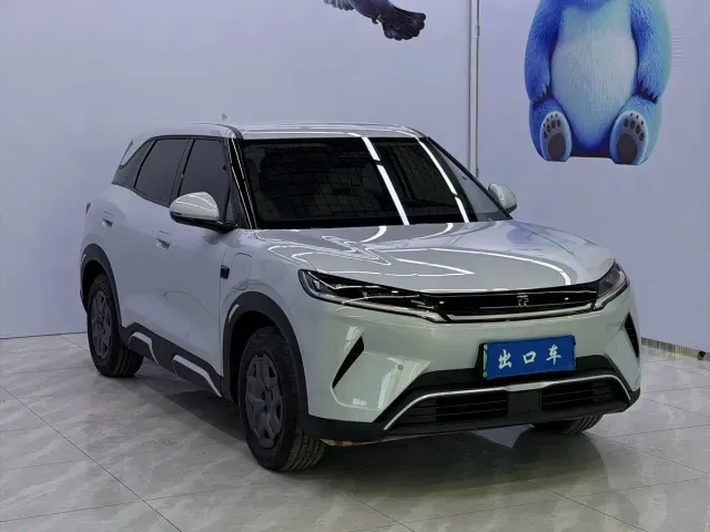 BYD Yuan UP — Фото автомобиля 3