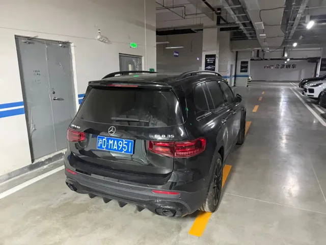 Mercedes-Benz GLB AMG — Фото автомобиля 6