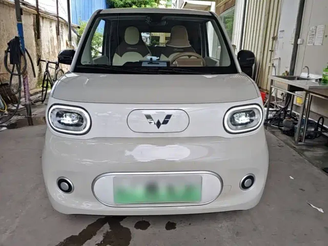 Wuling Hongguang Mini EV — Фото автомобиля 2