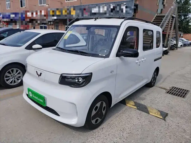 Фотография автомобиля — Wuling Zhiguang NEV