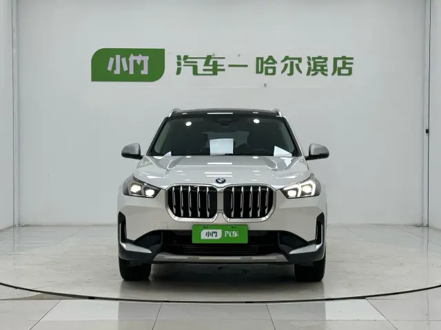BMW X1 — Фото автомобиля 2