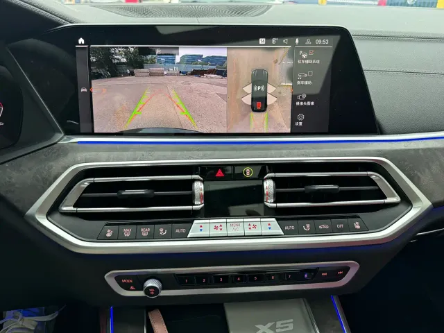BMW BMW X5 2022 Facelift xDrive 40Li Premium M Sport Package — Фото автомобиля 20