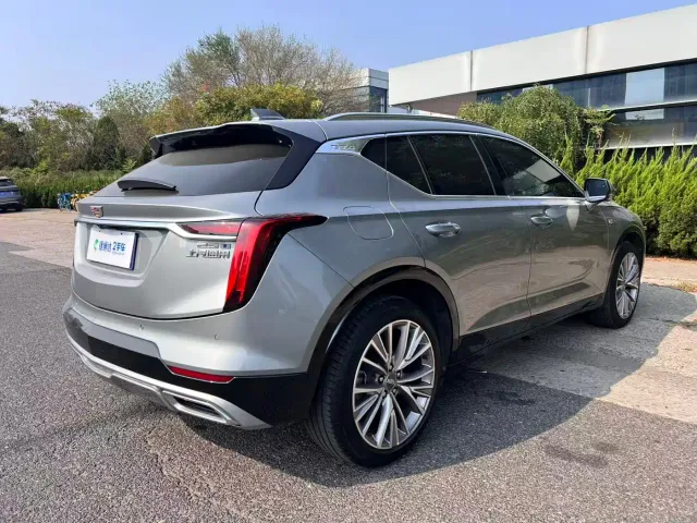 Cadillac Cadillac GT4 2023 25T Premium Edition — Фото автомобиля 16