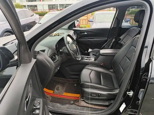 Chevrolet Equinox — Фото автомобиля 15