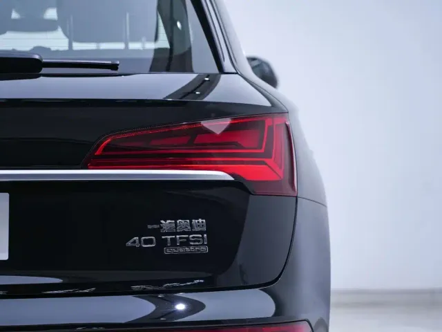 Audi Q5L — Фото автомобиля 20