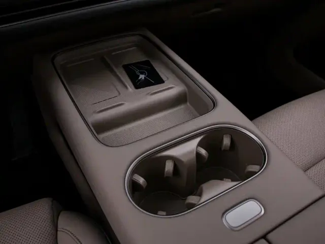 Li Auto i6 — Фото автомобиля 10