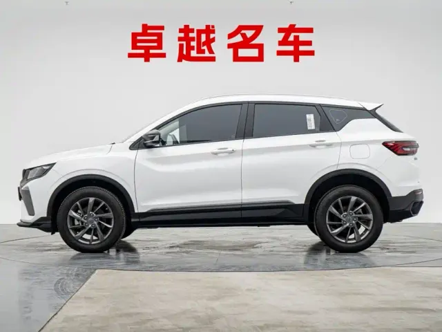 Geely Binyue — Фото автомобиля 8