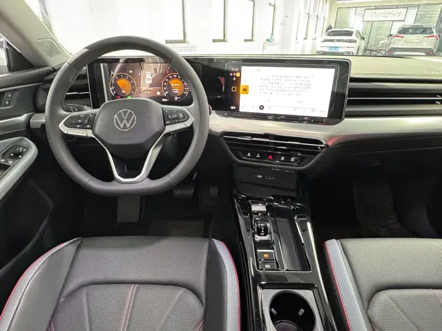 Volkswagen Lamando — Фото автомобиля 11