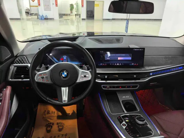 BMW X5 — Фото автомобиля 14