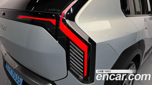 Kia EV3 — Фото автомобиля 23