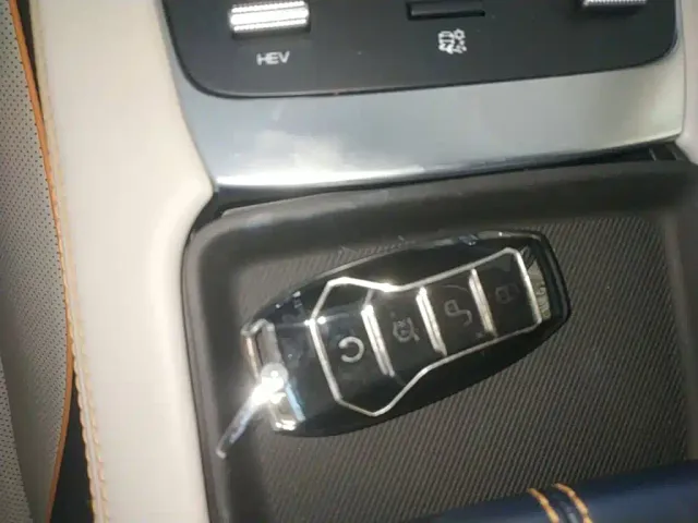 BYD Song PLUS — Фото автомобиля 8