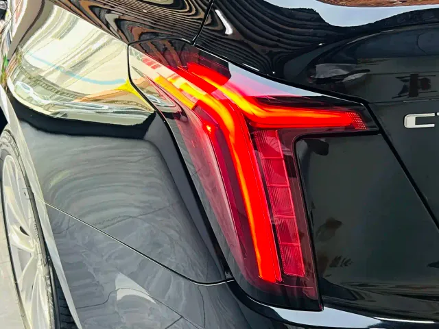 Cadillac CT5 — Фото автомобиля 18