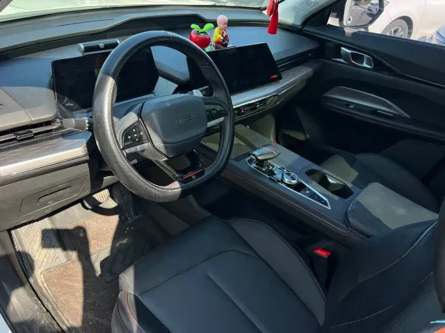 Changan Z6 — Фото автомобиля 11