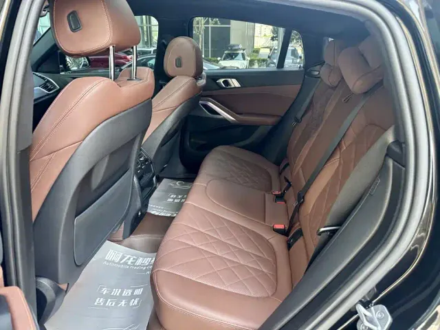 BMW X6 — Фото автомобиля 7