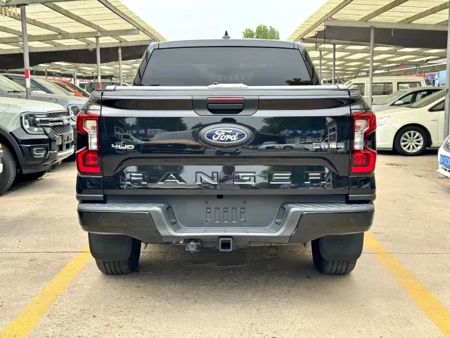 Ford Ranger — Фото автомобиля 5