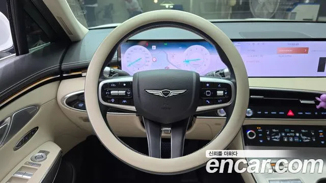 Genesis GV70 — Фото автомобиля 19