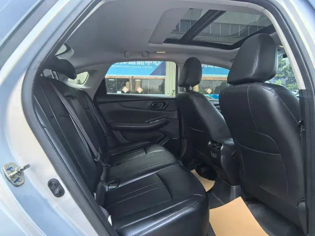 GAC Aion S MAX — Фото автомобиля 12
