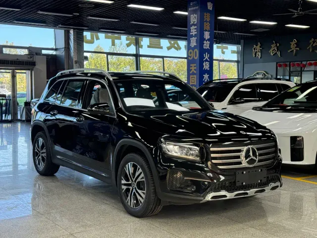 Mercedes-Benz GLB-Class — Фото автомобиля 2