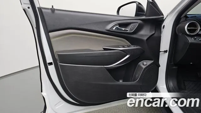 ChevroletGMDaewoo Trax Trax Кроссовер — Фото автомобиля 21