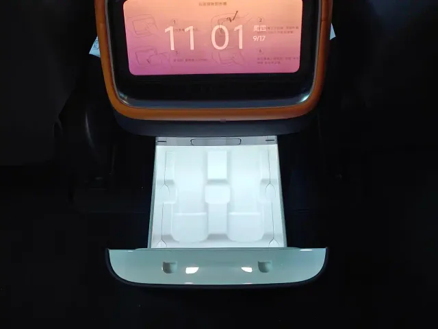 Xiaomi YU7 — Фото автомобиля 8