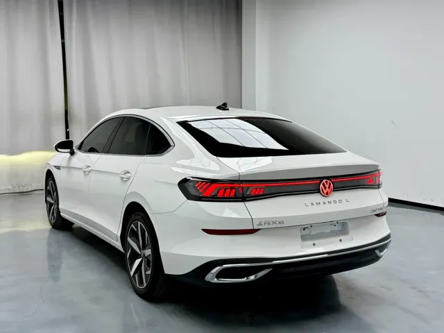 Volkswagen Lamando — Фото автомобиля 14