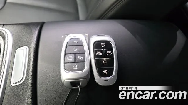 Hyundai Santafe Новый Santa Fe Дизель 2.2 4WD — Фото автомобиля 19