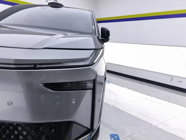 Toyota BoZhi 3X — Фото автомобиля 5