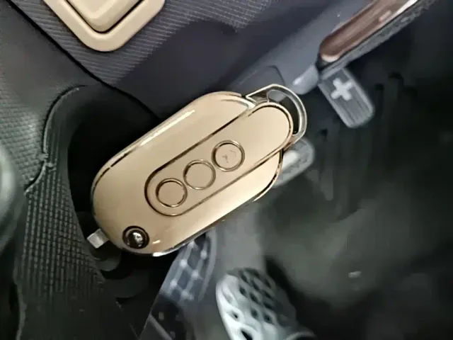 Wuling Hongguang Mini EV — Фото автомобиля 8
