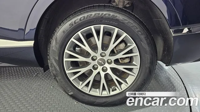 Genesis GV80 2.5T Бензин 2WD — Фото автомобиля 21