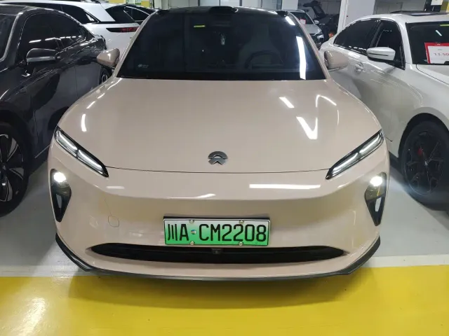 Nio ET5 Touring — Фото автомобиля 2
