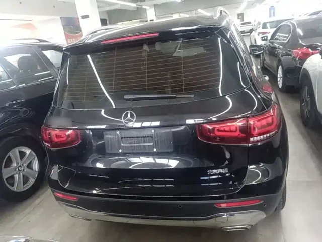 Mercedes-Benz GLB-Class — Фото автомобиля 3