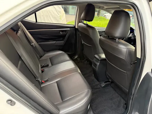 Toyota Corolla Twin Engine E+ — Фото автомобиля 14