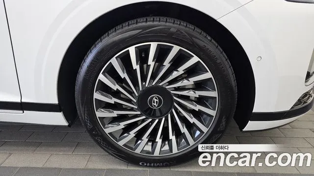 Hyundai Grandeur GN7 — Фото автомобиля 6