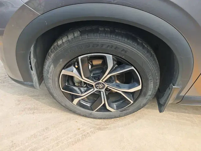 BYD Yuan PLUS — Фото автомобиля 22