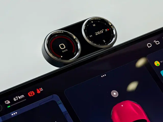 Xiaomi SU7 — Фото автомобиля 18
