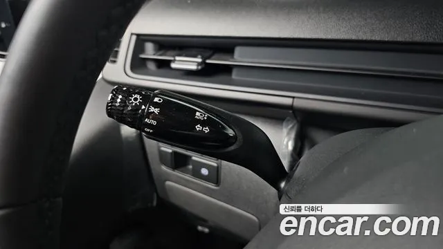 Hyundai Staria Staria — Фото автомобиля 16