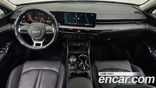 Kia K5 Новый K5 3 поколение 2.0 LPi(Для проката) — Фото автомобиля 7
