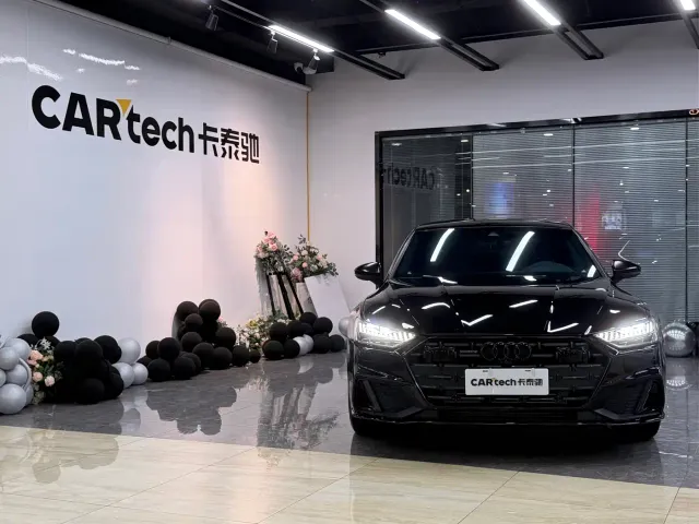 Audi A7L — Фото автомобиля 19